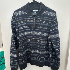 Croft & Barrow Men's Zip-Up Sweater in Black and Blue